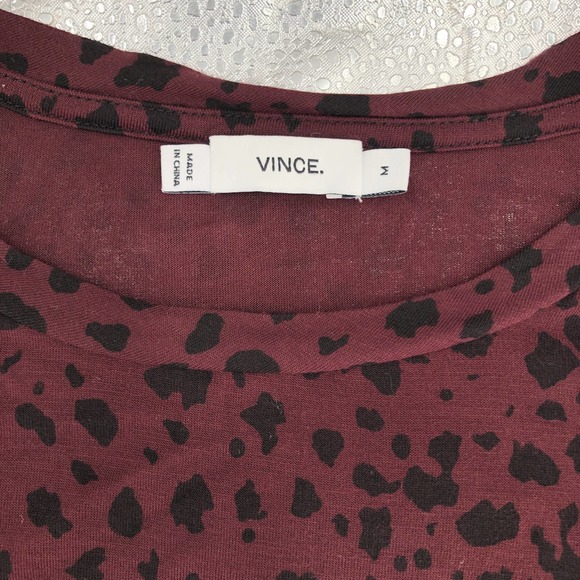 Vince Womens Size Medium Long Sleeve Lightweight Pullover Shirt in Animal Print - Picture 6 of 7